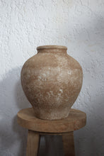 Load image into Gallery viewer, Marlowe Vase