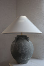 Load image into Gallery viewer, Isadora Lamp in Gray