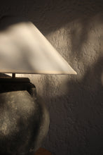 Load image into Gallery viewer, Isadora Lamp in Gray