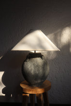 Load image into Gallery viewer, Isadora Lamp in Gray