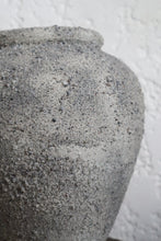 Load image into Gallery viewer, Thessalia Vase