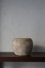 Load image into Gallery viewer, Marcelline Vase