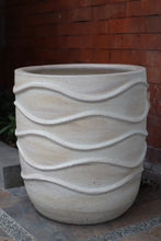 Load image into Gallery viewer, Marias Planter