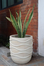 Load image into Gallery viewer, Marias Planter