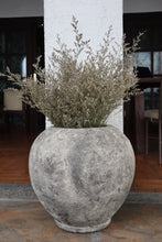 Load image into Gallery viewer, Harbor Textured Planter in Vintage