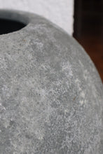 Load image into Gallery viewer, Harbor Textured Planter in Gray
