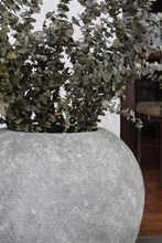 Load image into Gallery viewer, Harbor Textured Planter in Gray