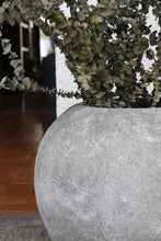 Load image into Gallery viewer, Harbor Textured Planter in Gray