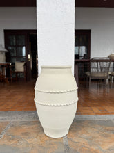 Load image into Gallery viewer, Vala Jar in White (without handle)