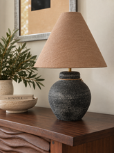 Load image into Gallery viewer, Stella Lamp in Black - Cordless