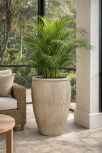 Load image into Gallery viewer, Tavern Planter
