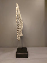 Load image into Gallery viewer, Large Angel Wings