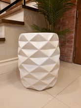 Load image into Gallery viewer, Ceramic Stools