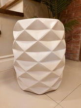 Load image into Gallery viewer, Ceramic Stools