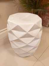 Load image into Gallery viewer, Ceramic Stools