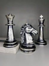 Load image into Gallery viewer, Chess Set