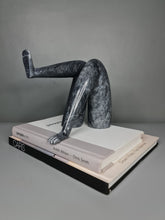 Load image into Gallery viewer, Marble Legs Black