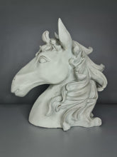 Load image into Gallery viewer, Horse Bust