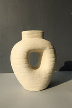 Load image into Gallery viewer, Vera Clay Vase