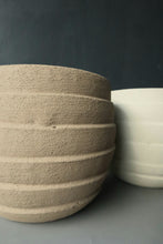 Load image into Gallery viewer, Elsie Clay Vase