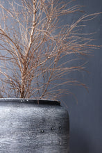 Load image into Gallery viewer, Cassian Clay Vase in Black & White