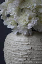 Load image into Gallery viewer, Mae Vase in White