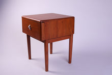 Load image into Gallery viewer, Noah Nightstand