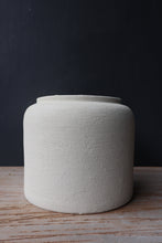 Load image into Gallery viewer, Cassian Clay Vase
