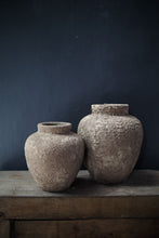 Load image into Gallery viewer, Dessie Vase
