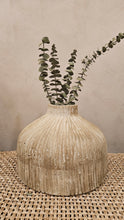 Load image into Gallery viewer, Clem Vase Vintage

