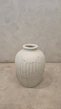 Load image into Gallery viewer, Cleona Vase
