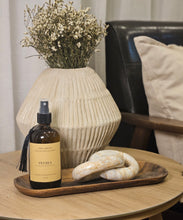 Load image into Gallery viewer, Home and Linen Luxe Spray (Peuria)

