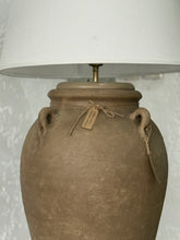 Load image into Gallery viewer, Imogen Lamp
