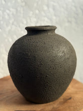 Load image into Gallery viewer, Noir Vase in Dark Brown
