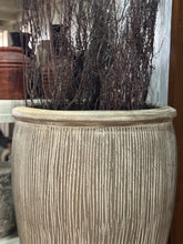 Load image into Gallery viewer, Tavern Planter
