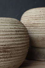 Load image into Gallery viewer, Etta Vase
