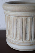 Load image into Gallery viewer, Stelle Vase
