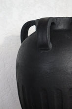 Load image into Gallery viewer, Nerra Jar in Black
