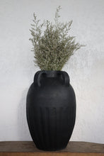 Load image into Gallery viewer, Nerra Jar in Black
