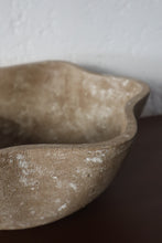 Load image into Gallery viewer, Solene Bowl in Brown
