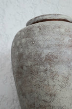 Load image into Gallery viewer, Veyona Vase in Light Terracotta
