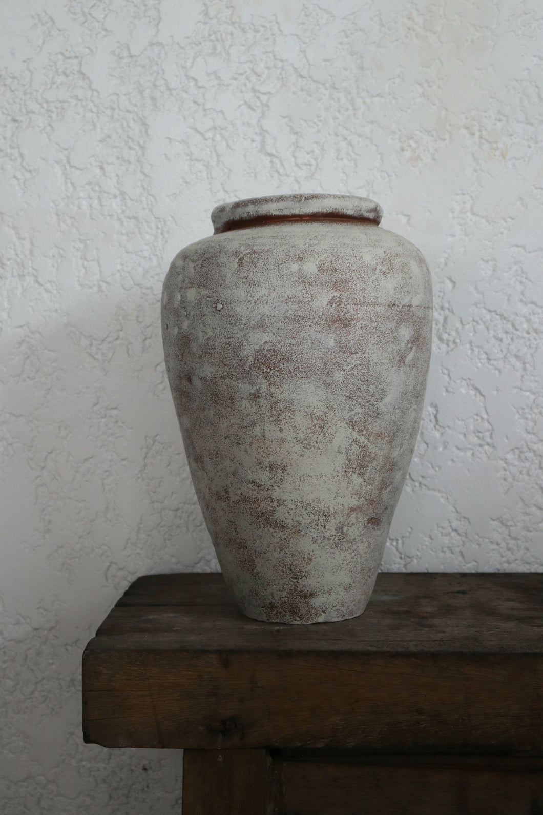 Veyona Vase in Light Terracotta