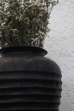 Load image into Gallery viewer, Opaline Vase in Black
