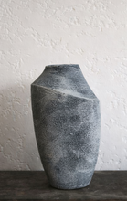 Load image into Gallery viewer, Maxie Vase in Black

